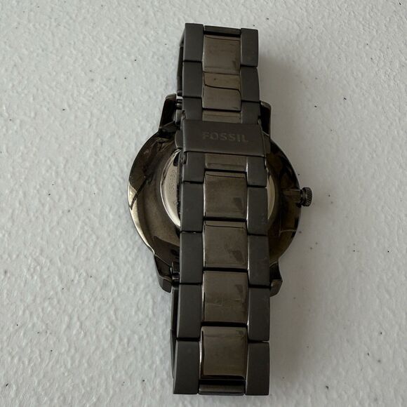 Fossil Men's Minimalist Smoke Stainless Steel Gray Dial 3-Hand Watch Round Case - Picture 7 of 8